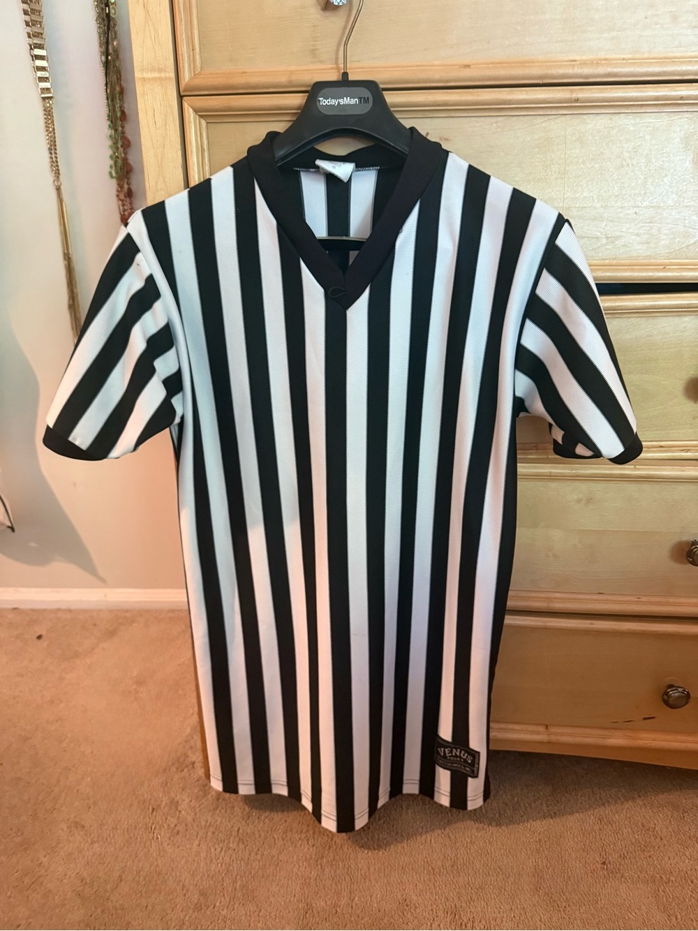 VENUS referees shirt